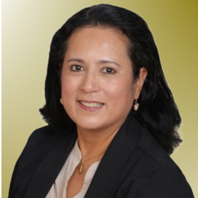 ileanaheadshotsquare